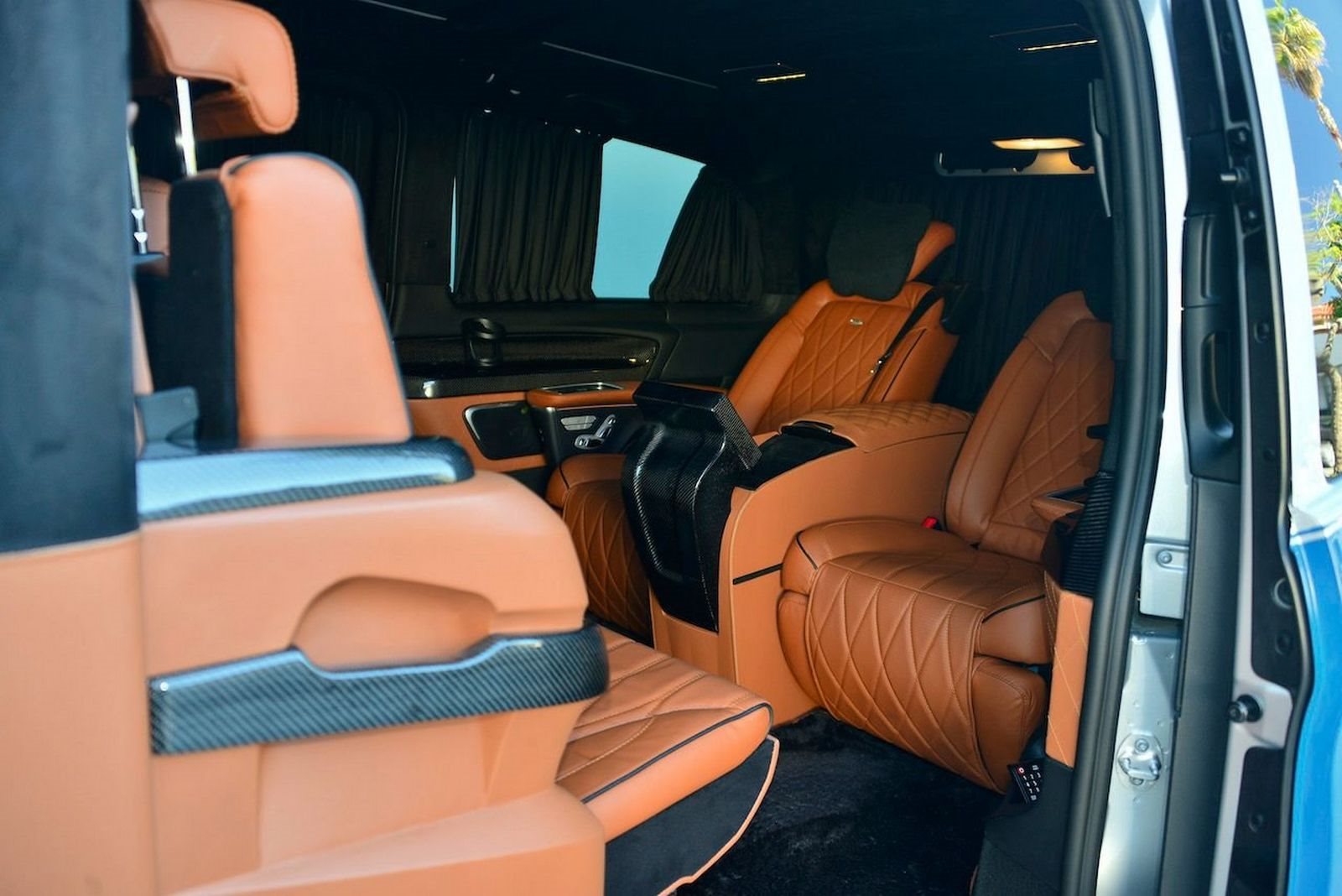 2021 - MERCEDES-BENZ LUXURY METRIS CUSTOM, foto 23