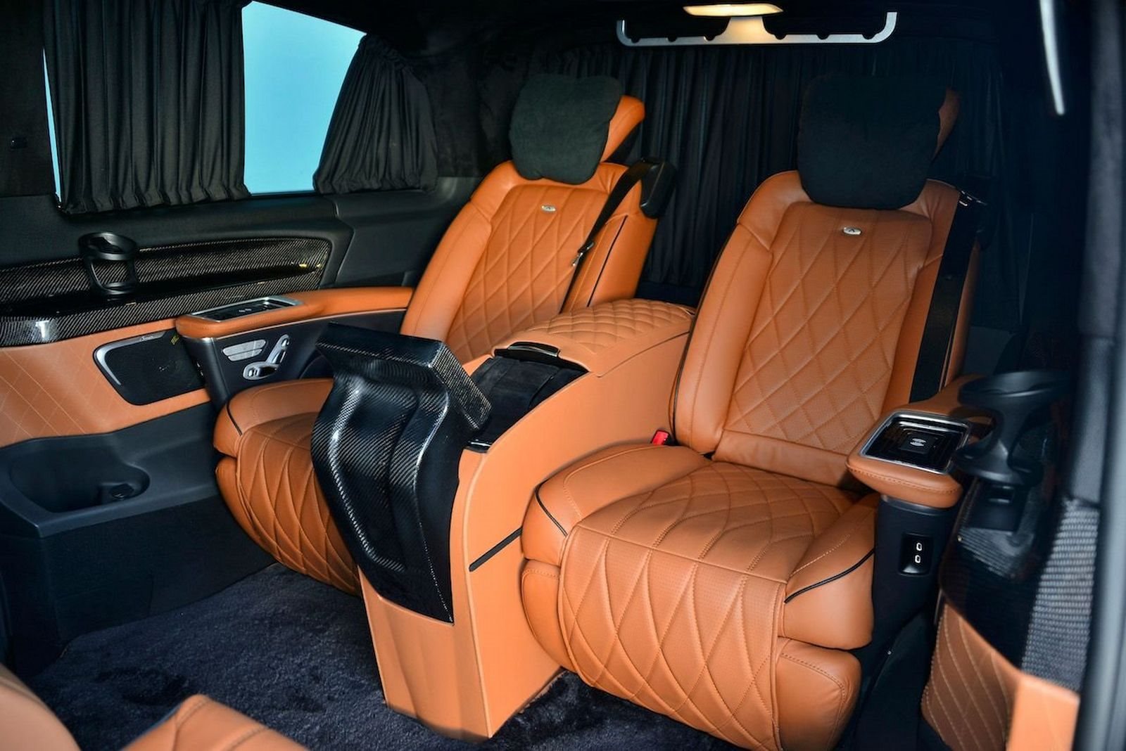 2021 - MERCEDES-BENZ LUXURY METRIS CUSTOM, foto 24