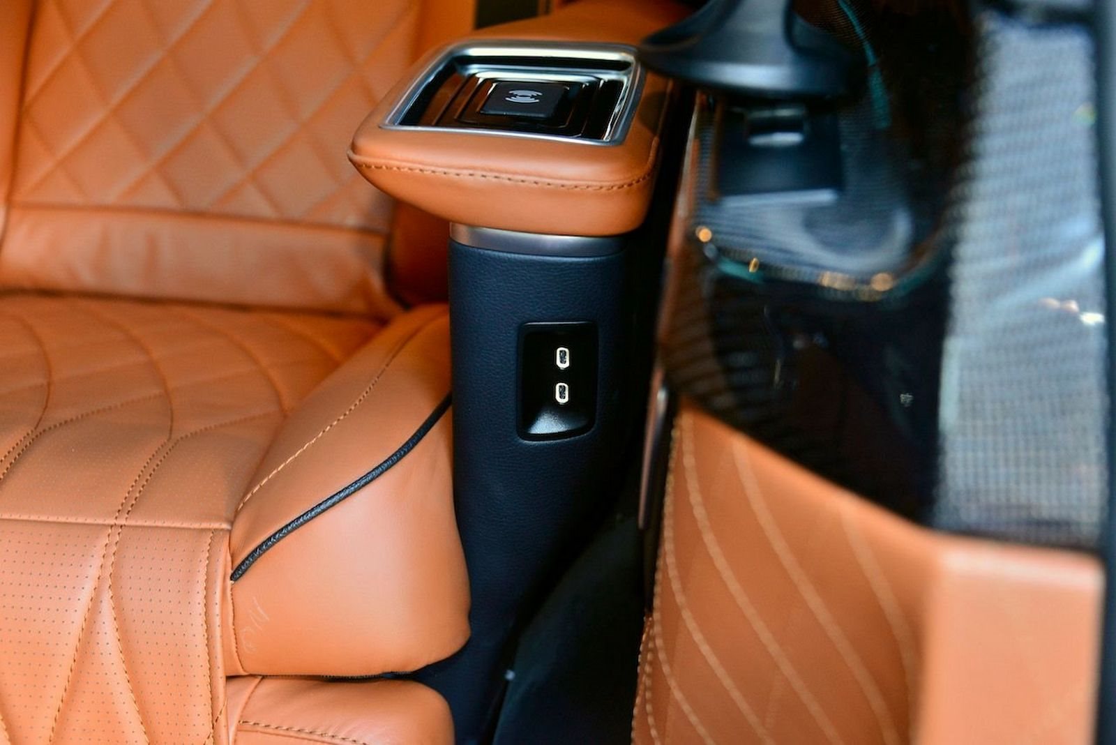 2021 - MERCEDES-BENZ LUXURY METRIS CUSTOM, foto 37