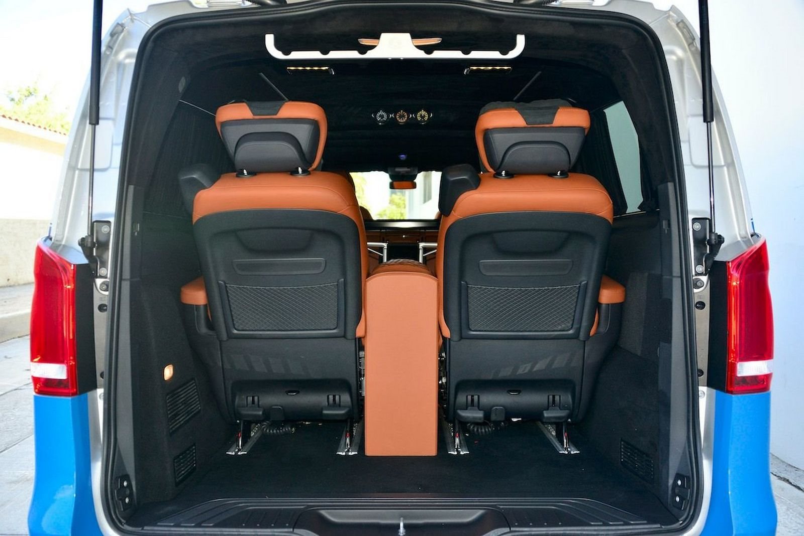 2021 - MERCEDES-BENZ LUXURY METRIS CUSTOM, foto 38