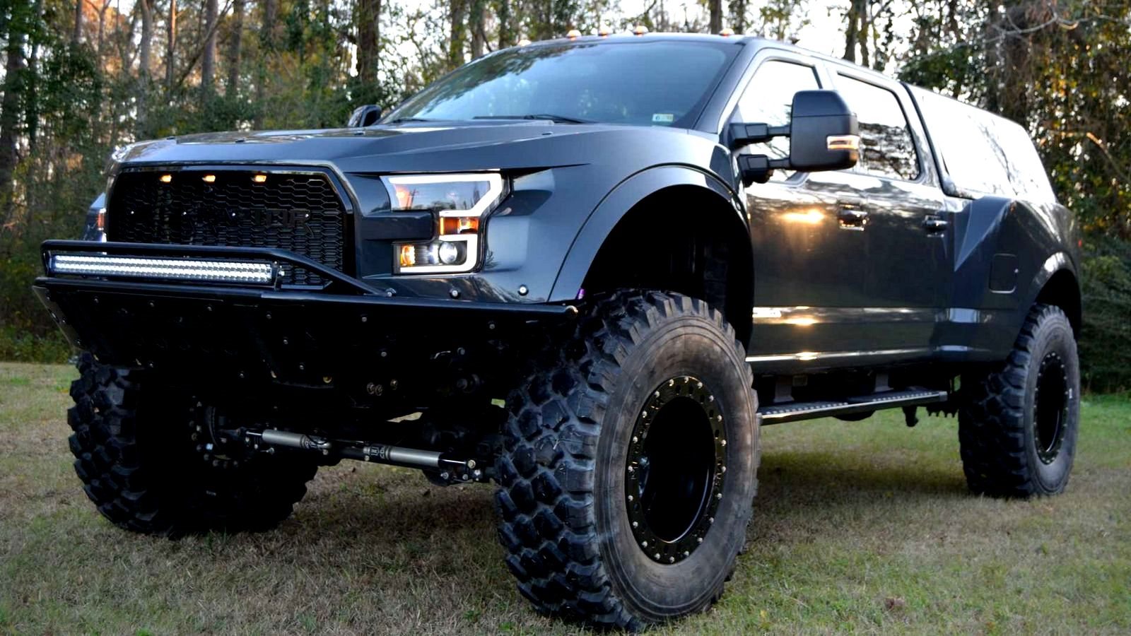 2023 - FORD F-150 MEGARAPTOR 7 BY MEGAREXX TRUCKS, foto 6