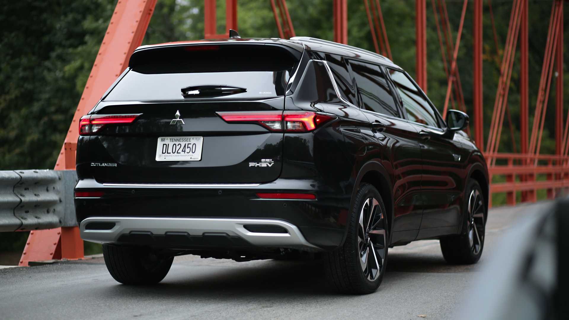 MITSUBISHI OUTLANDER 40TH ANNIVERSARY EDITION, foto 2