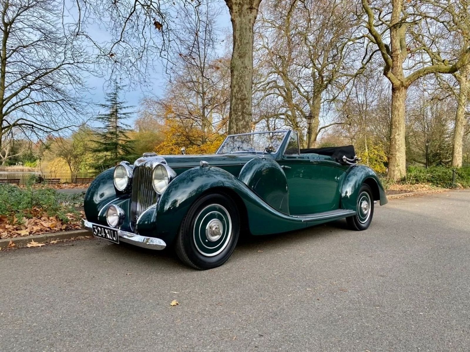 1939 - LAGONDA V12 DROPHEAD COUPE GREEN, foto 4