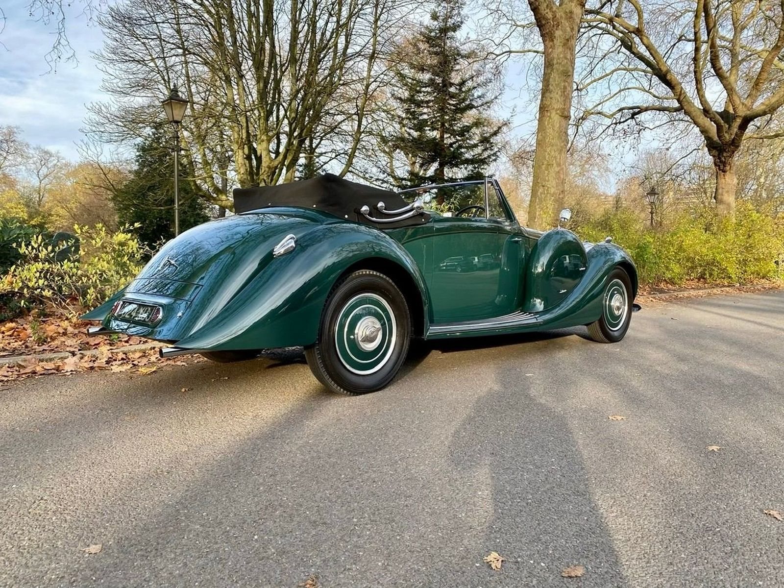 1939 - LAGONDA V12 DROPHEAD COUPE GREEN, foto 13