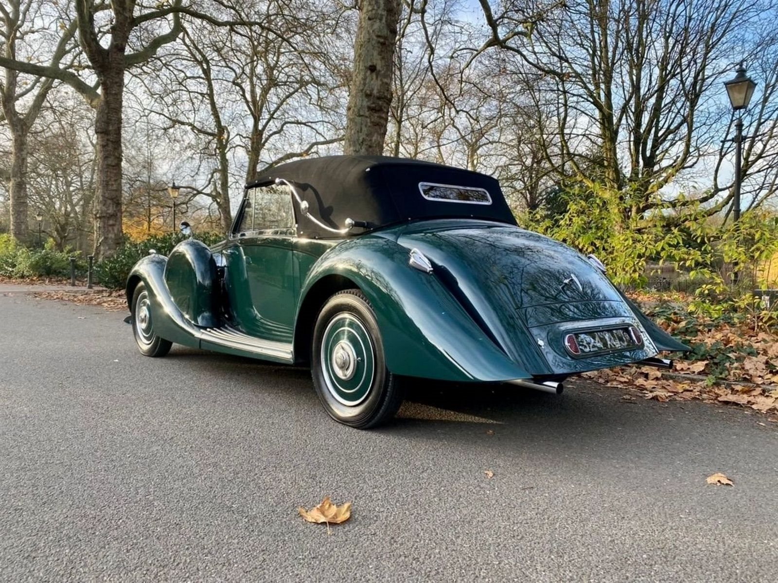 1939 - LAGONDA V12 DROPHEAD COUPE GREEN, foto 17
