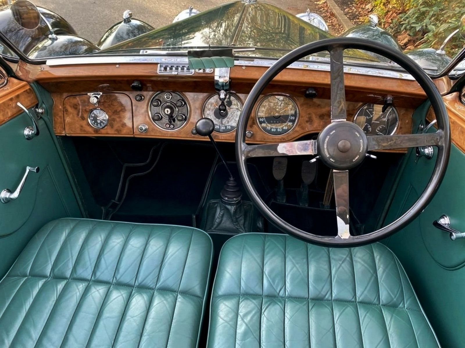 1939 - LAGONDA V12 DROPHEAD COUPE GREEN, foto 46