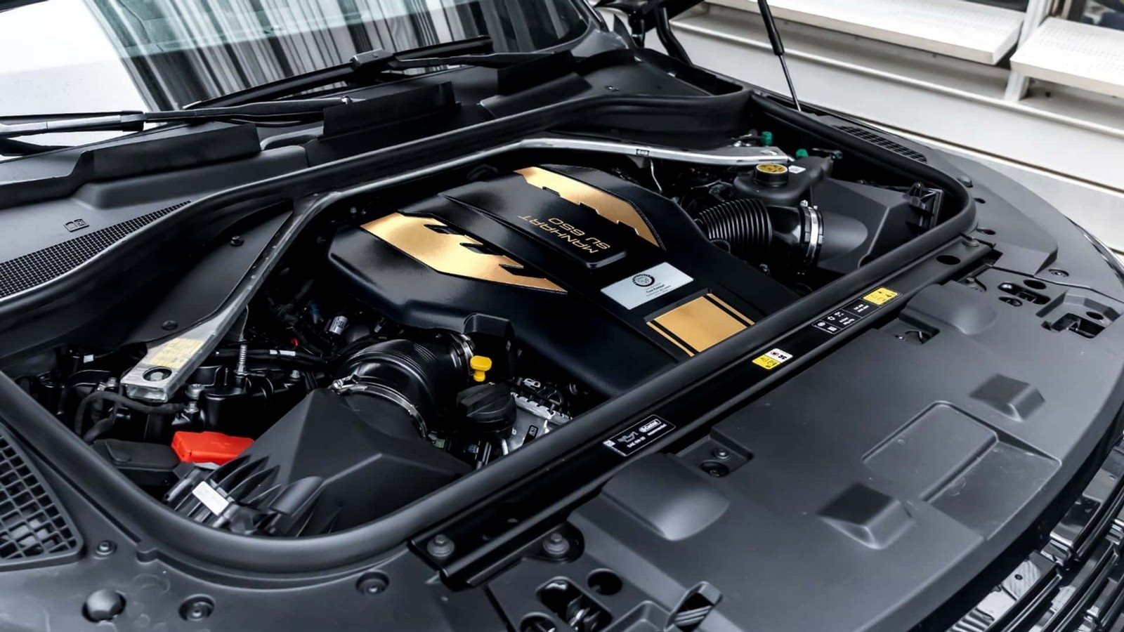 RANGE ROVER SPORT SV 650 BY MANHART, foto 20