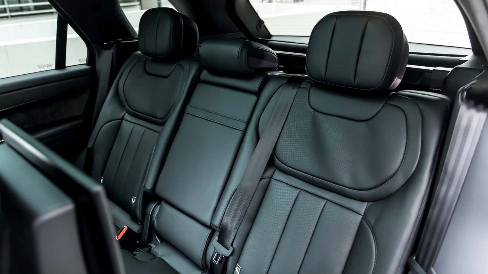 RANGE ROVER SPORT SV 650 BY MANHART, foto 27