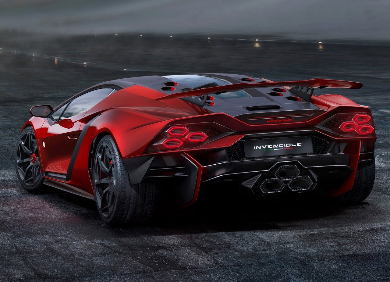 LAMBORGHINI INVENCIBLE, foto 3