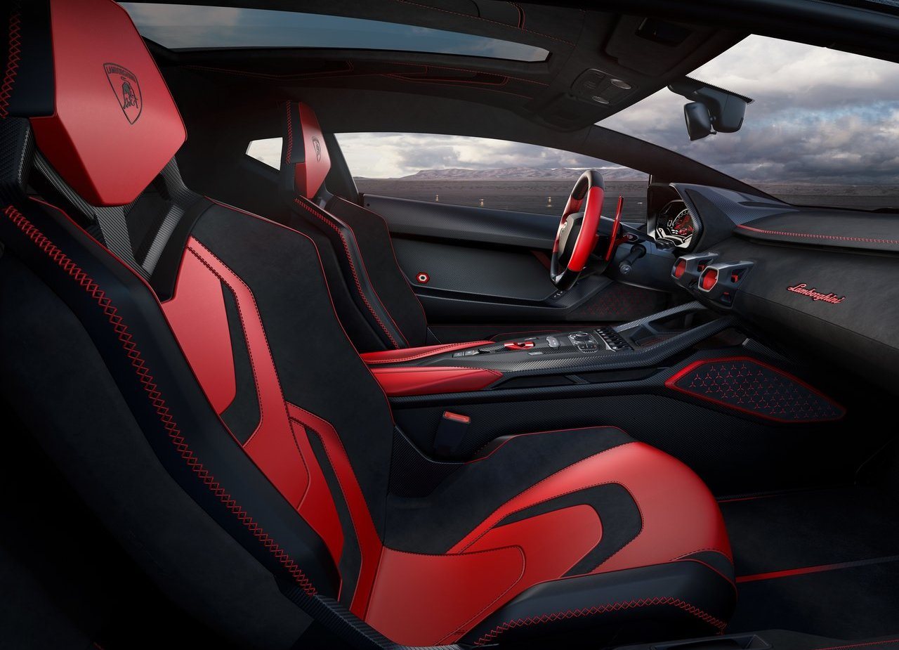 LAMBORGHINI INVENCIBLE, foto 8