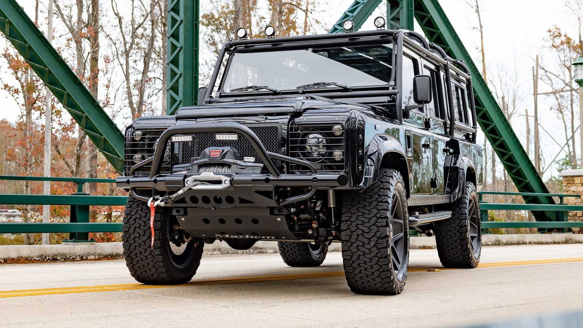 LAND ROVER DEFENDER ‘MAYHEM’ BY ECD, foto 4