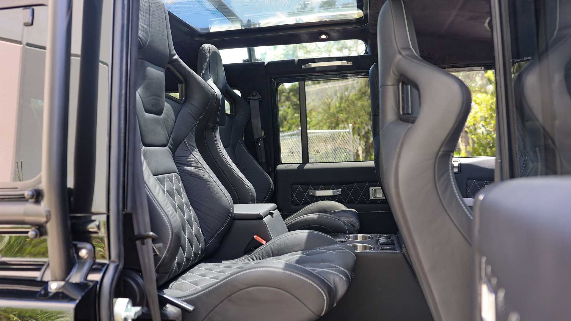 LAND ROVER DEFENDER ‘MAYHEM’ BY ECD, foto 6