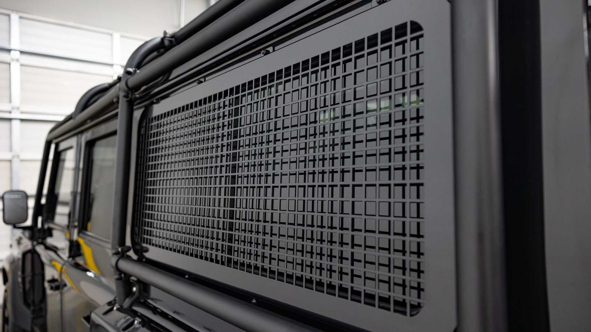 LAND ROVER DEFENDER ‘MAYHEM’ BY ECD, foto 11