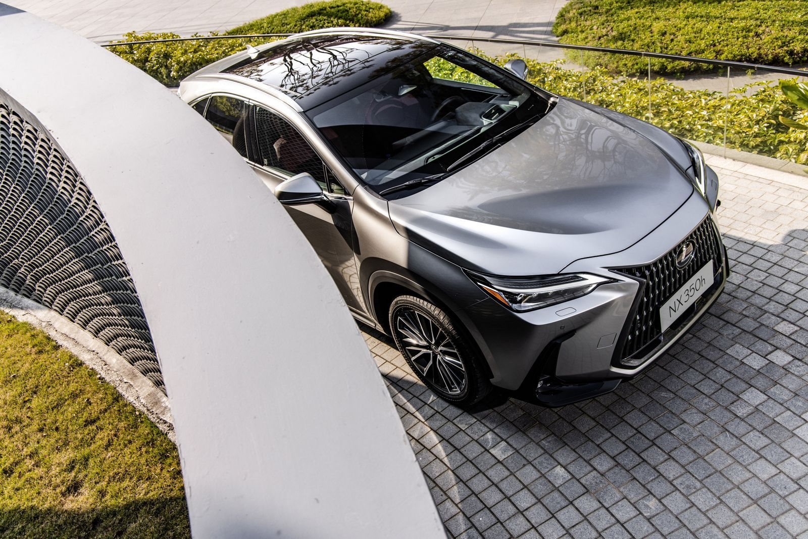 LEXUS NX 350h, foto 4