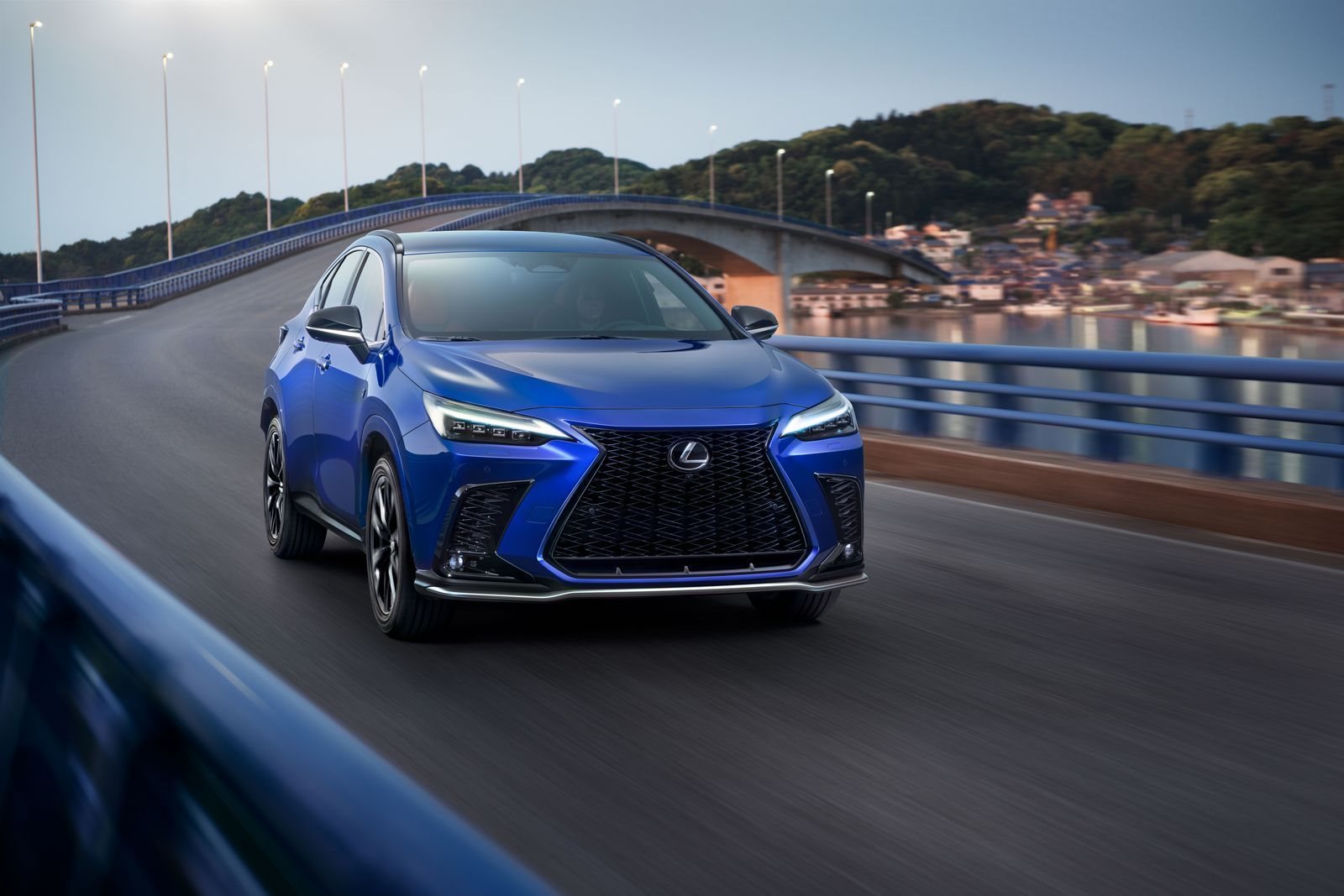 LEXUS NX 350h, foto 10
