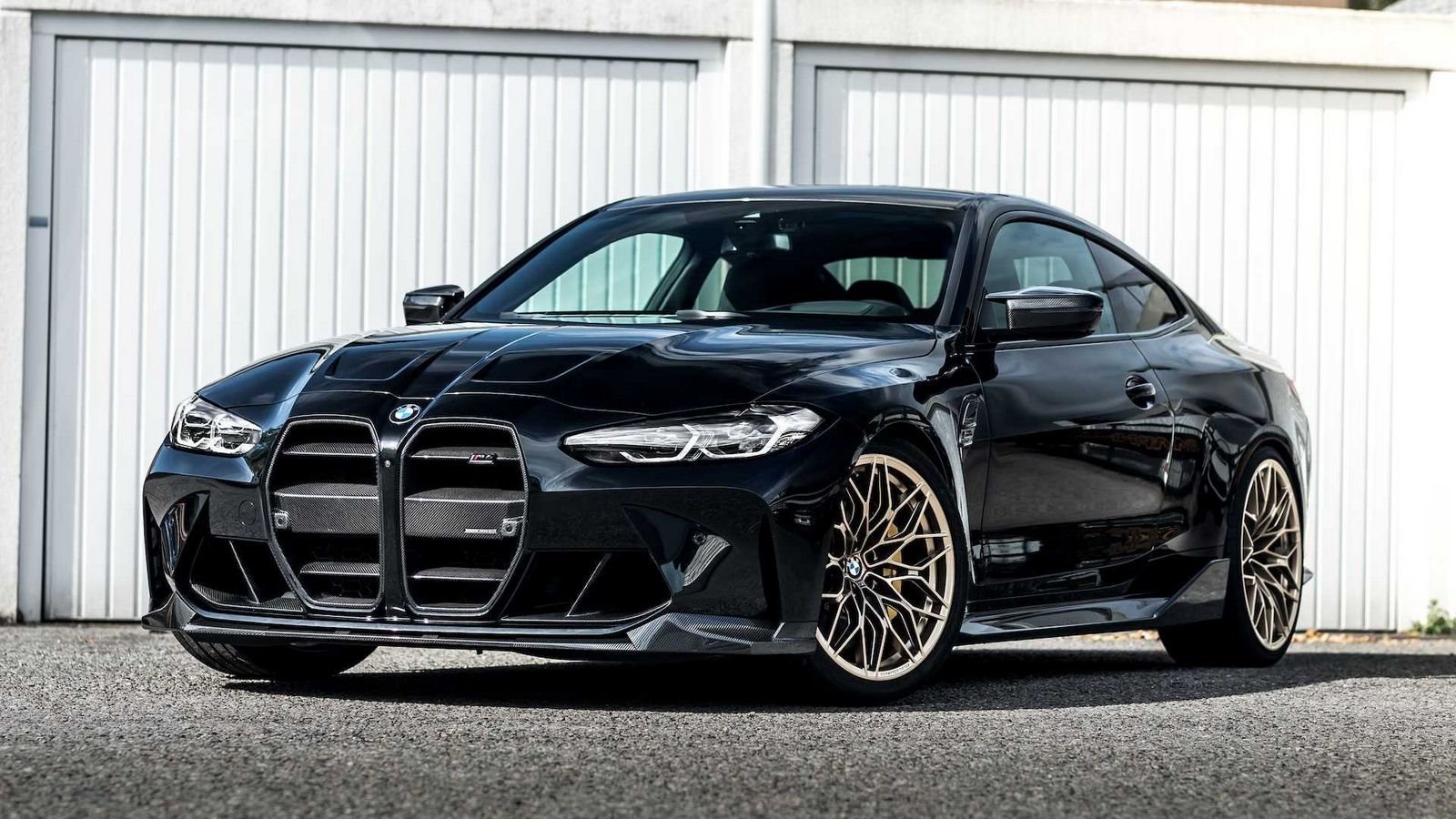 BMW M4 COMPETITION COUPE MH4 600 BY MANHART, foto 1