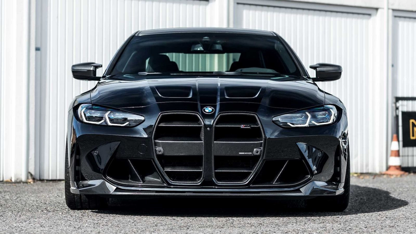 BMW M4 COMPETITION COUPE MH4 600 BY MANHART, foto 3