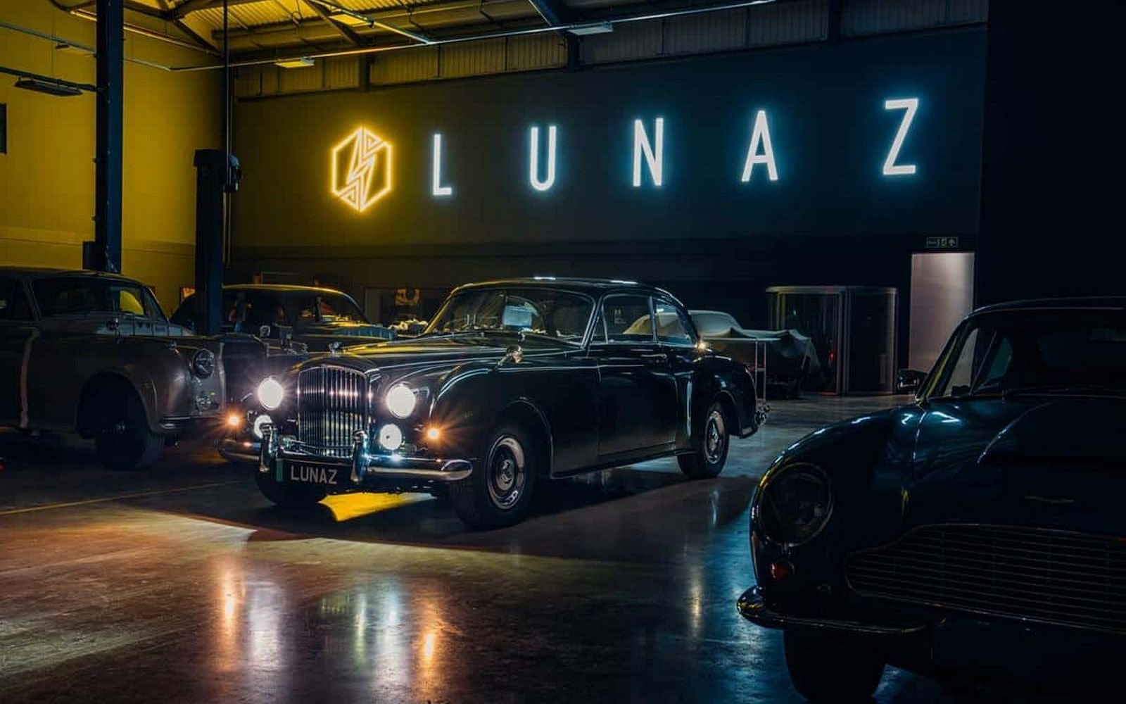 BENTLEY S2 CONTINENTAL BY LUNAZ, foto 14