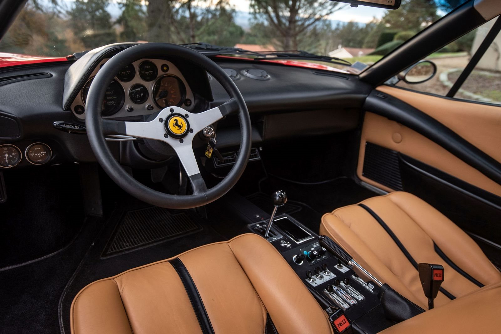1977 - FERRARI F308 GTB VETRORESINA ROSSO CORSA, foto 16
