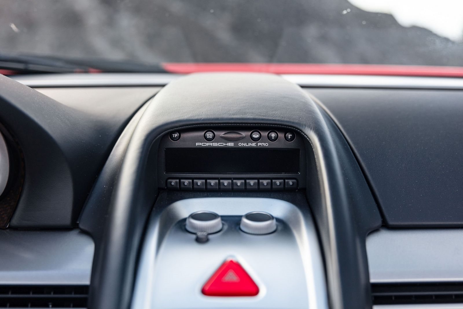2005 - PORSCHE CARRERA GT GUARDS RED, foto 16