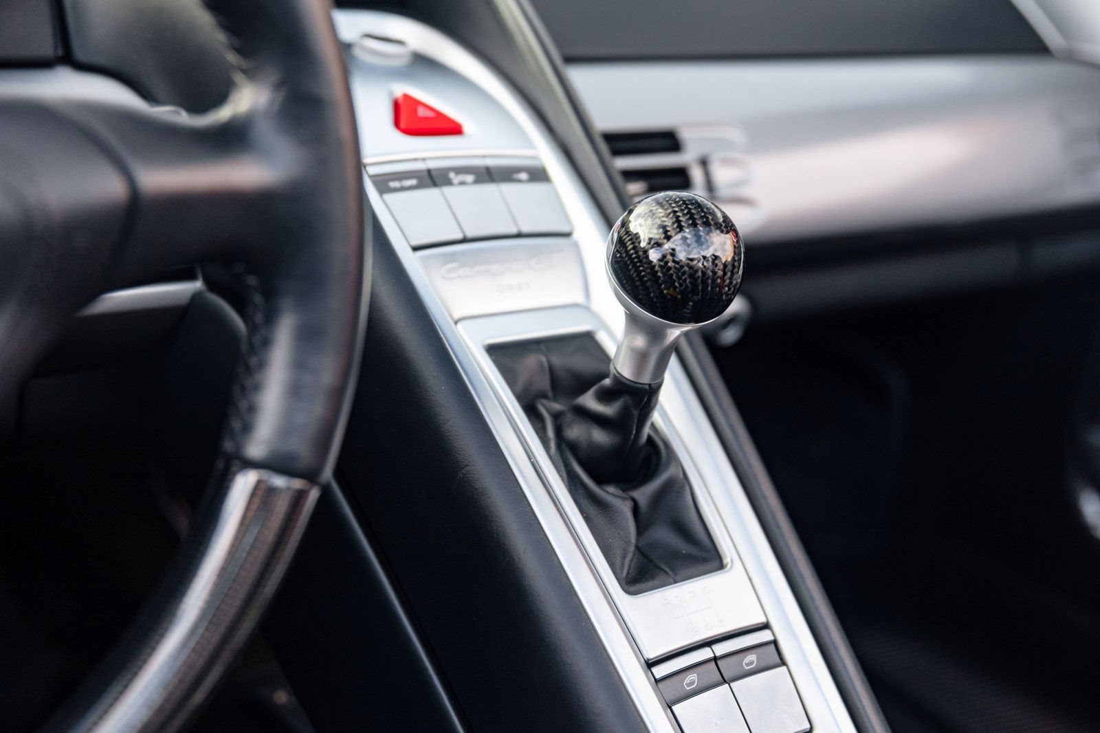 2005 - PORSCHE CARRERA GT GUARDS RED, foto 17