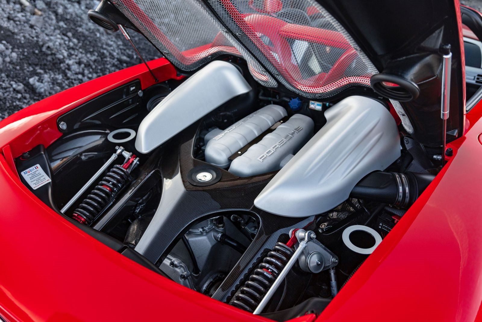 2005 - PORSCHE CARRERA GT GUARDS RED, foto 22