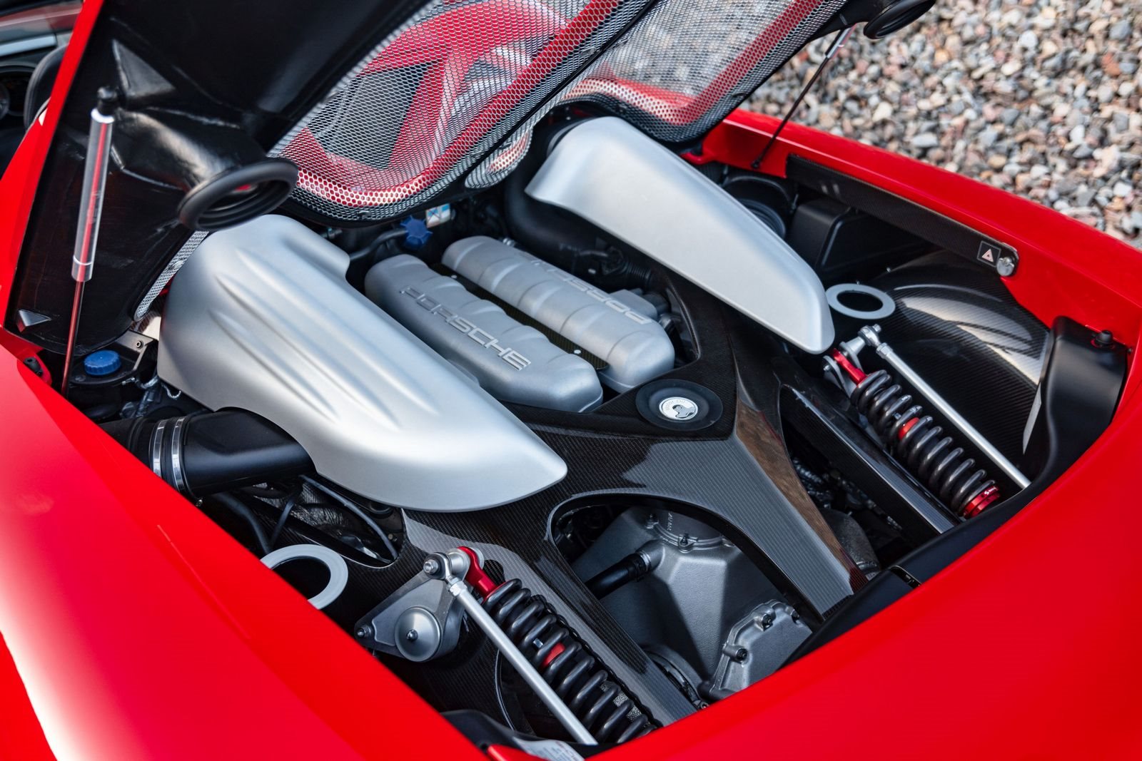 2005 - PORSCHE CARRERA GT GUARDS RED, foto 24