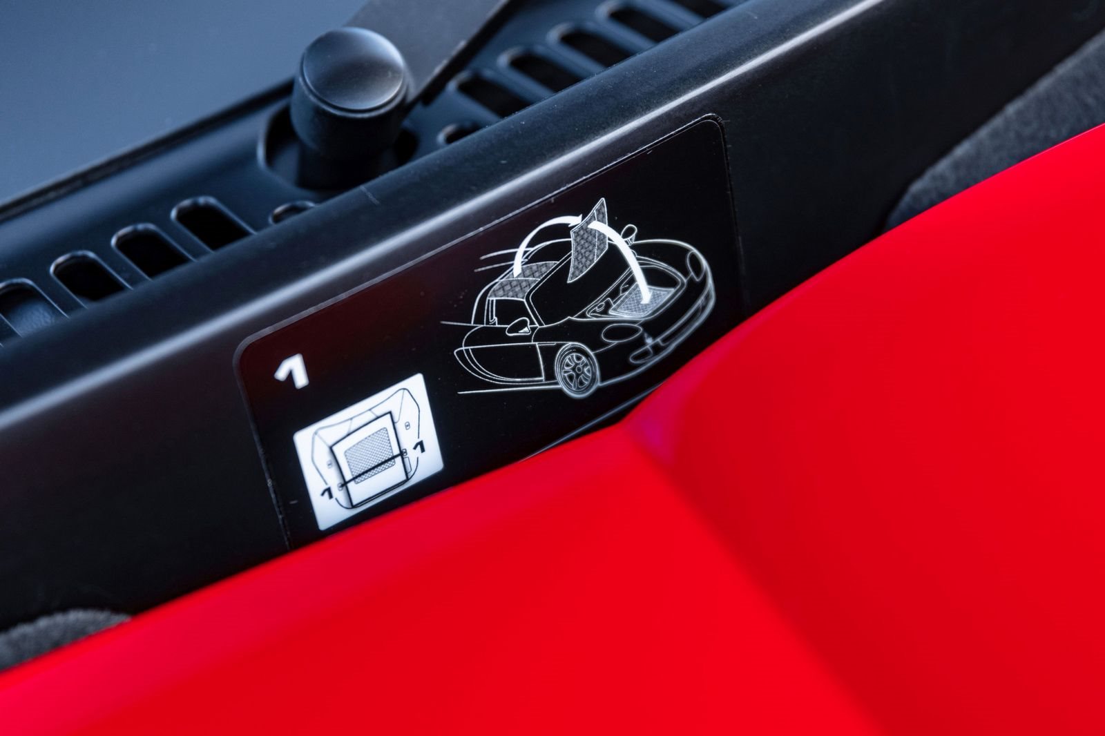 2005 - PORSCHE CARRERA GT GUARDS RED, foto 47