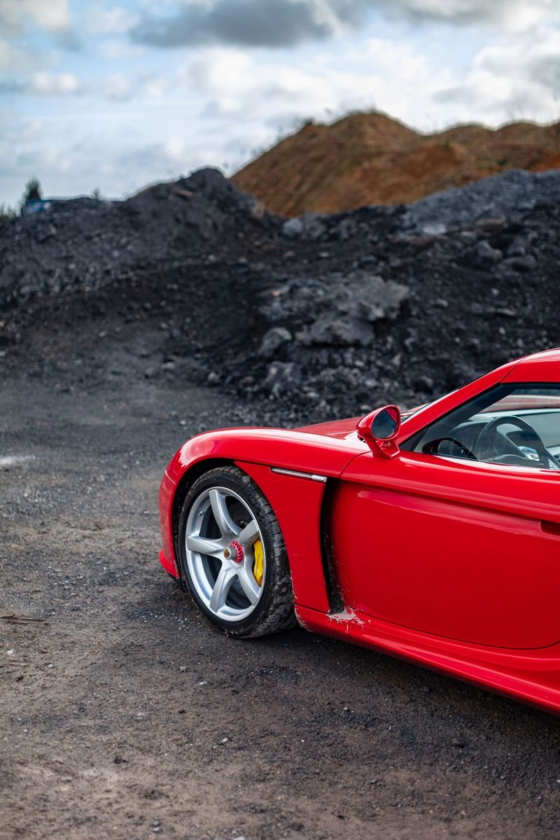 2005 - PORSCHE CARRERA GT GUARDS RED, foto 55
