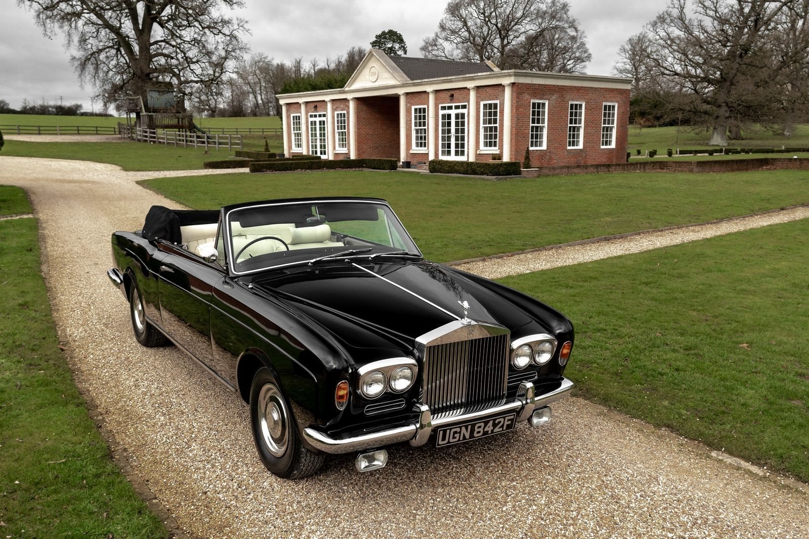 ROLLS-ROYCE CORNICHE EX MICHAEL CAINE, foto 2