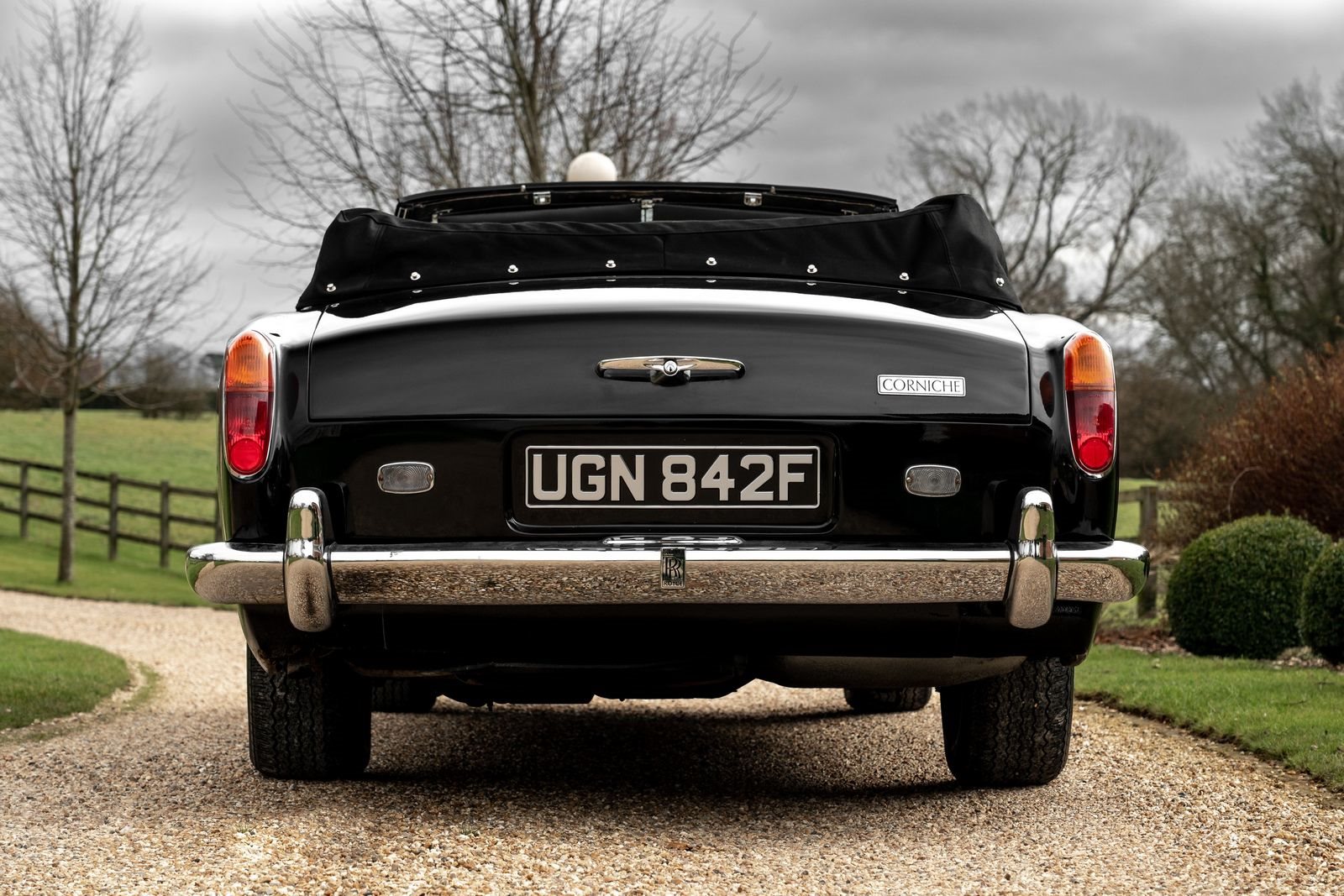 ROLLS-ROYCE CORNICHE EX MICHAEL CAINE, foto 8