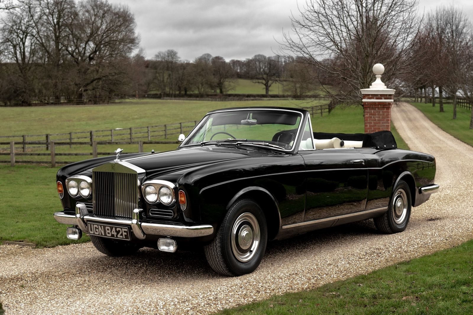 ROLLS-ROYCE CORNICHE EX MICHAEL CAINE, foto 27