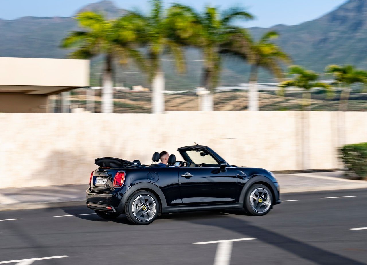MINI COOPER SE CABRIO, foto 77