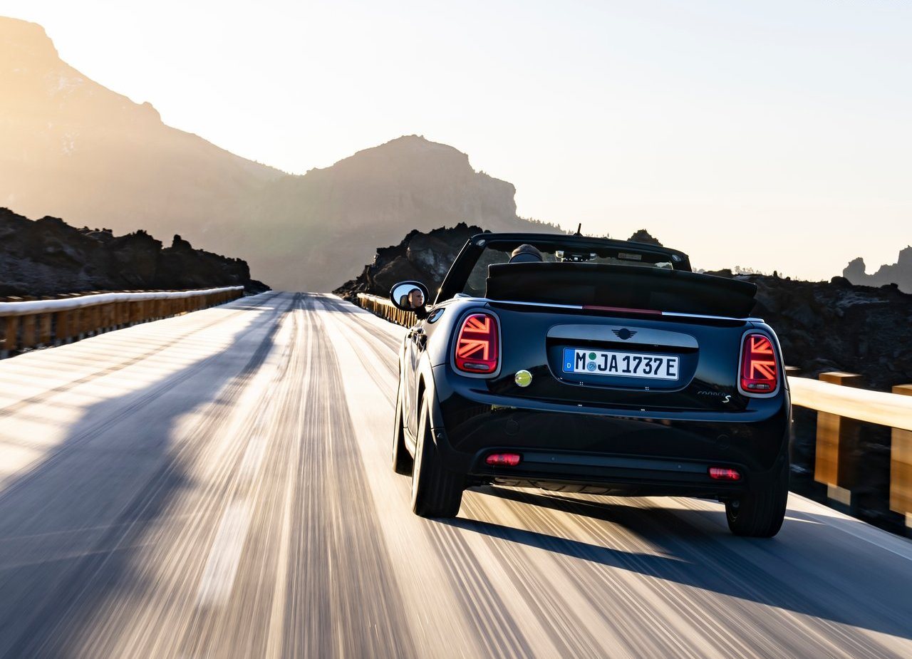 MINI COOPER SE CABRIO, foto 88