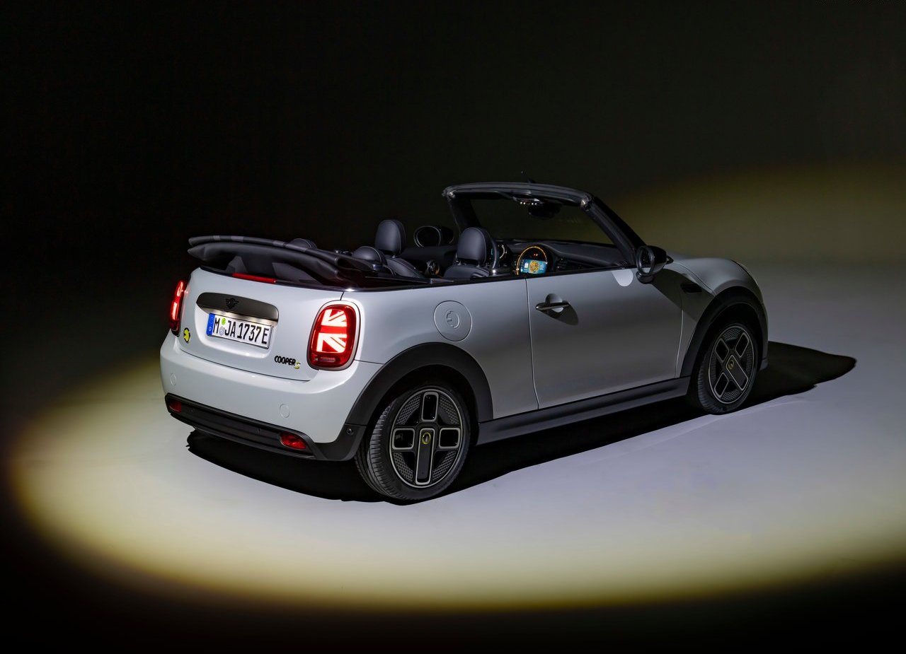 MINI COOPER SE CABRIO, foto 136