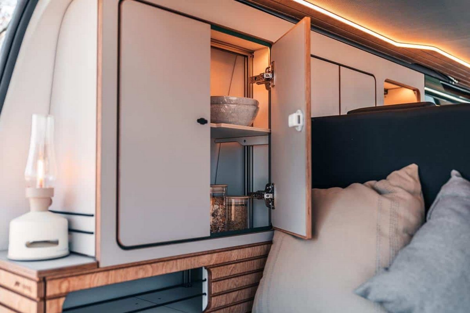 2023 - VOLKSWAGEN MULTIVAN ABT XNH CAMPER, foto 7