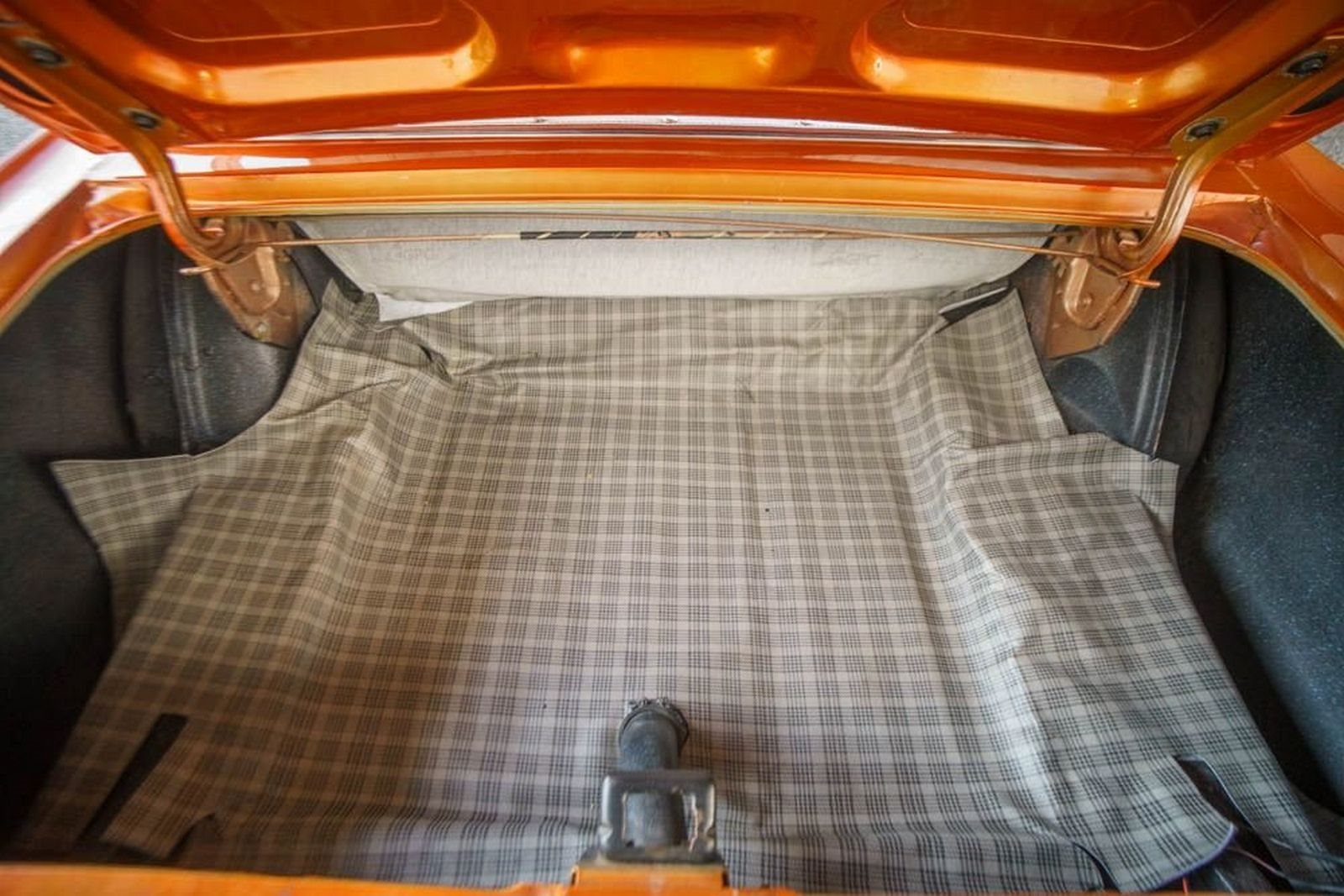 1966 - FORD MUSTANG CONVERTIBLE ORANGE, foto 127