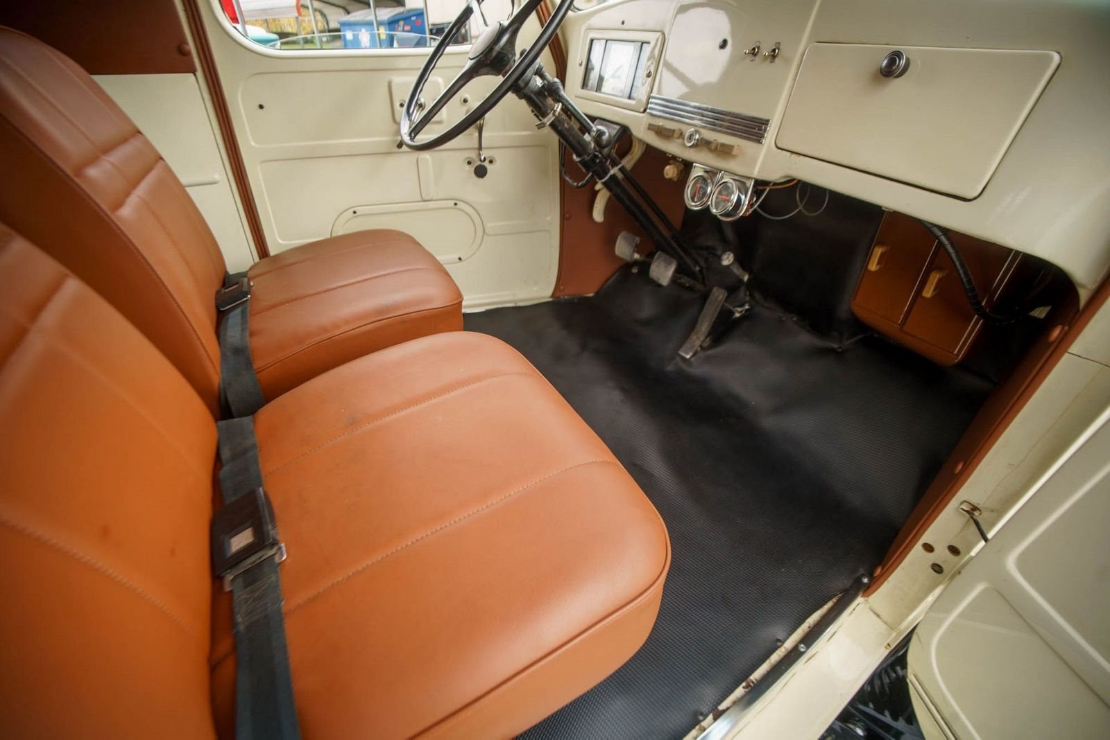 INTERNATIONAL KB-1 PANEL, foto 79