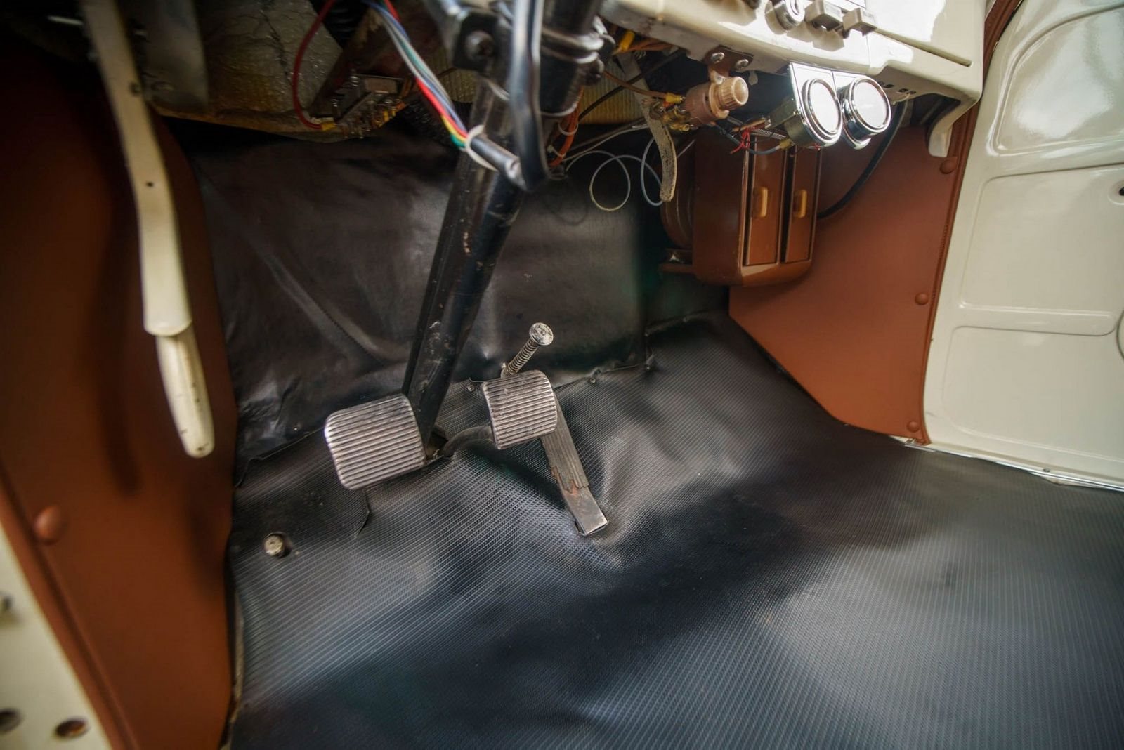 INTERNATIONAL KB-1 PANEL, foto 84
