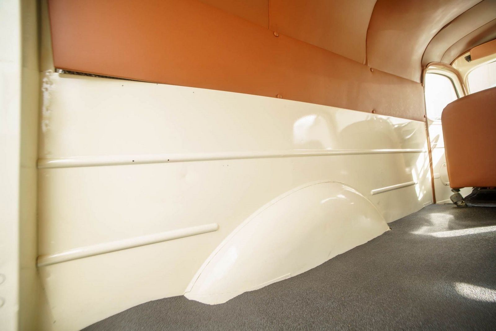 INTERNATIONAL KB-1 PANEL, foto 109