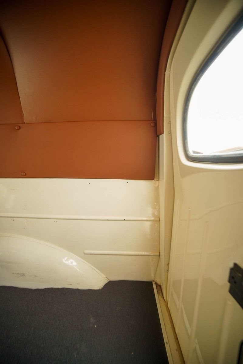 INTERNATIONAL KB-1 PANEL, foto 115