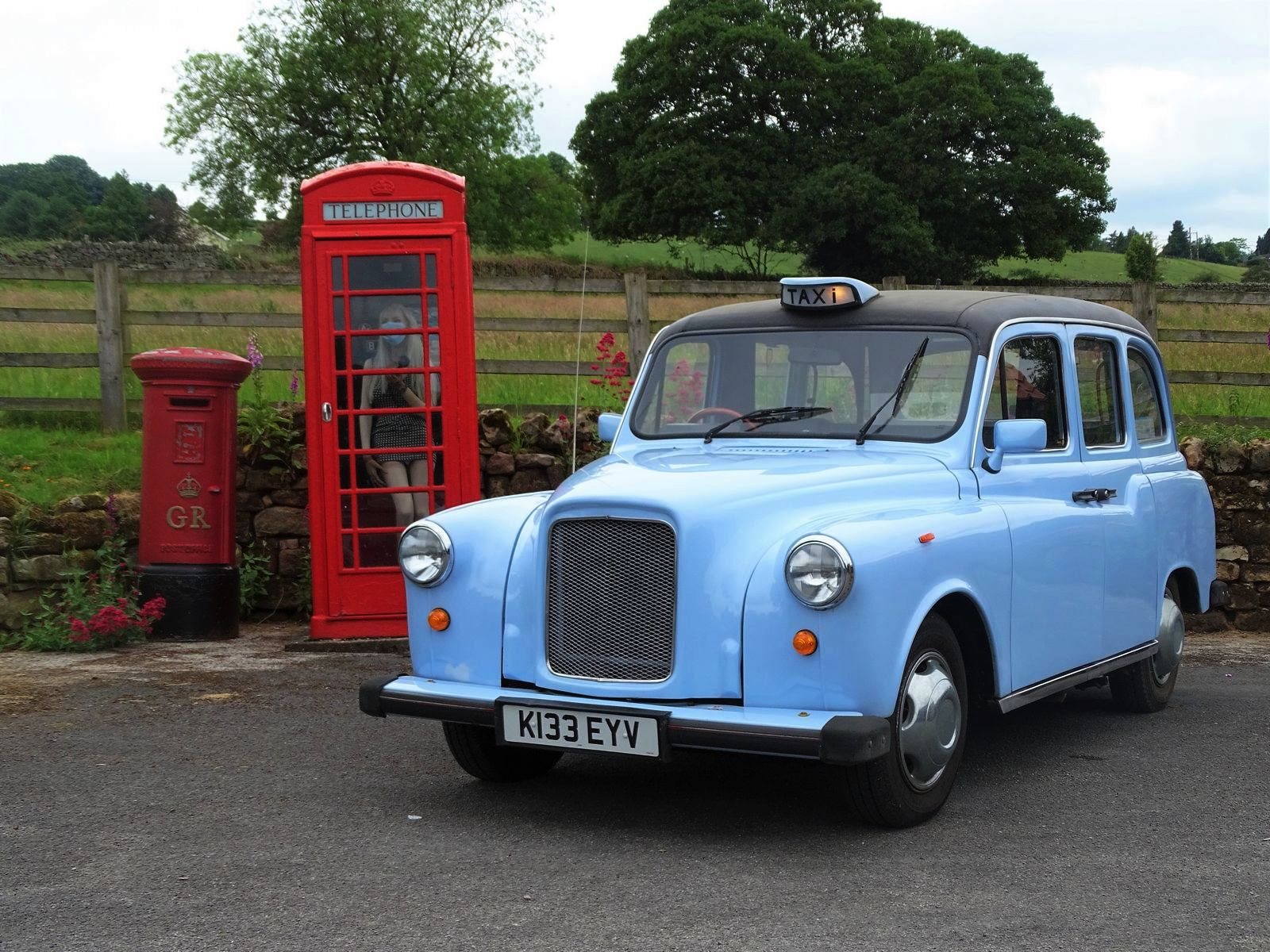LONDON TAXIS INTERNATIONAL FAIRWAY, foto 1