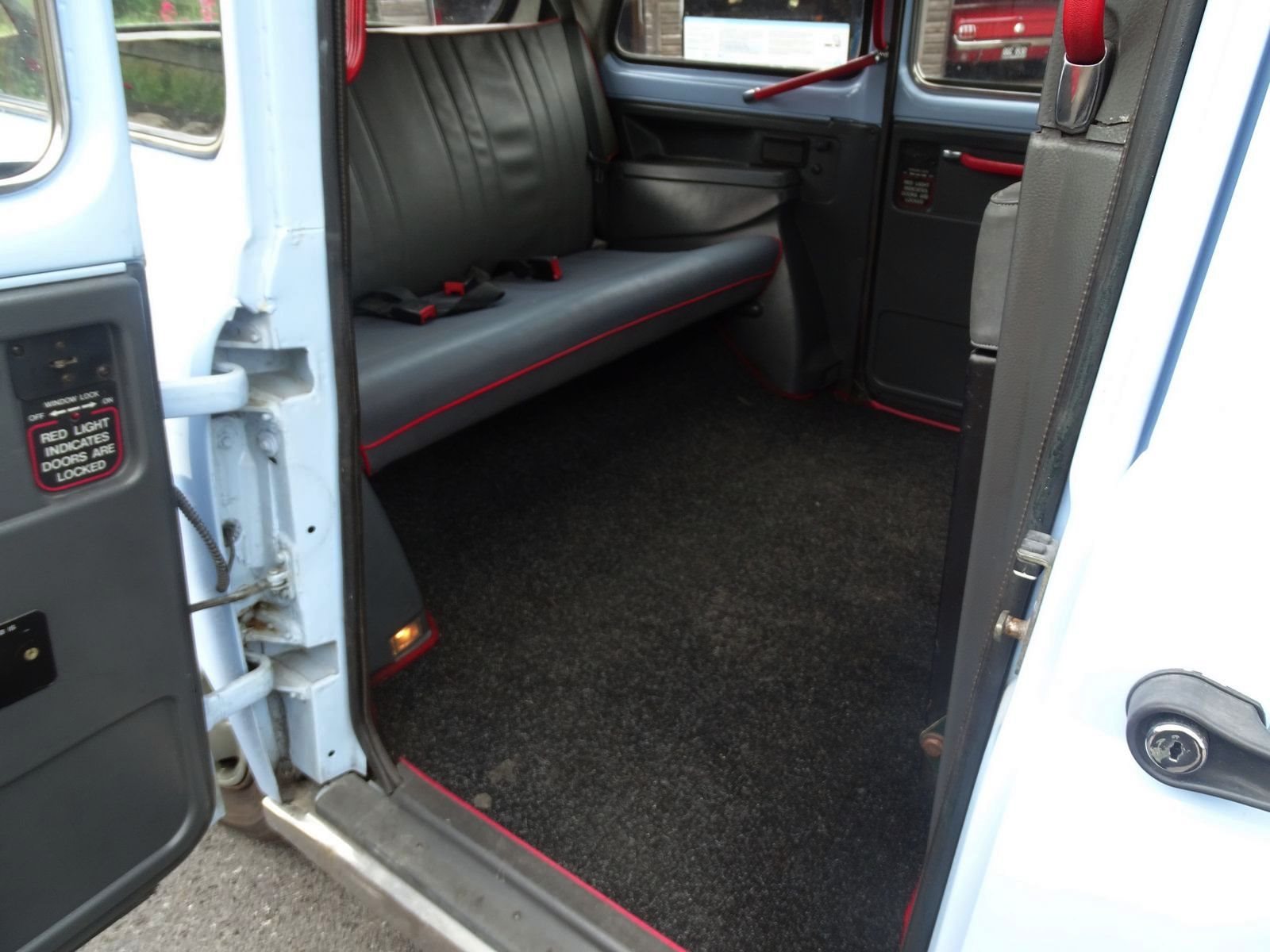 LONDON TAXIS INTERNATIONAL FAIRWAY, foto 14