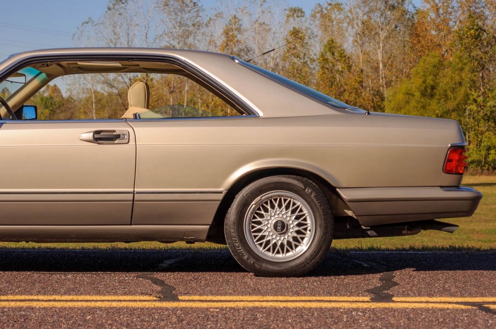 1991 - MERCEDES-BENZ 560 SEC BROWN, foto 27