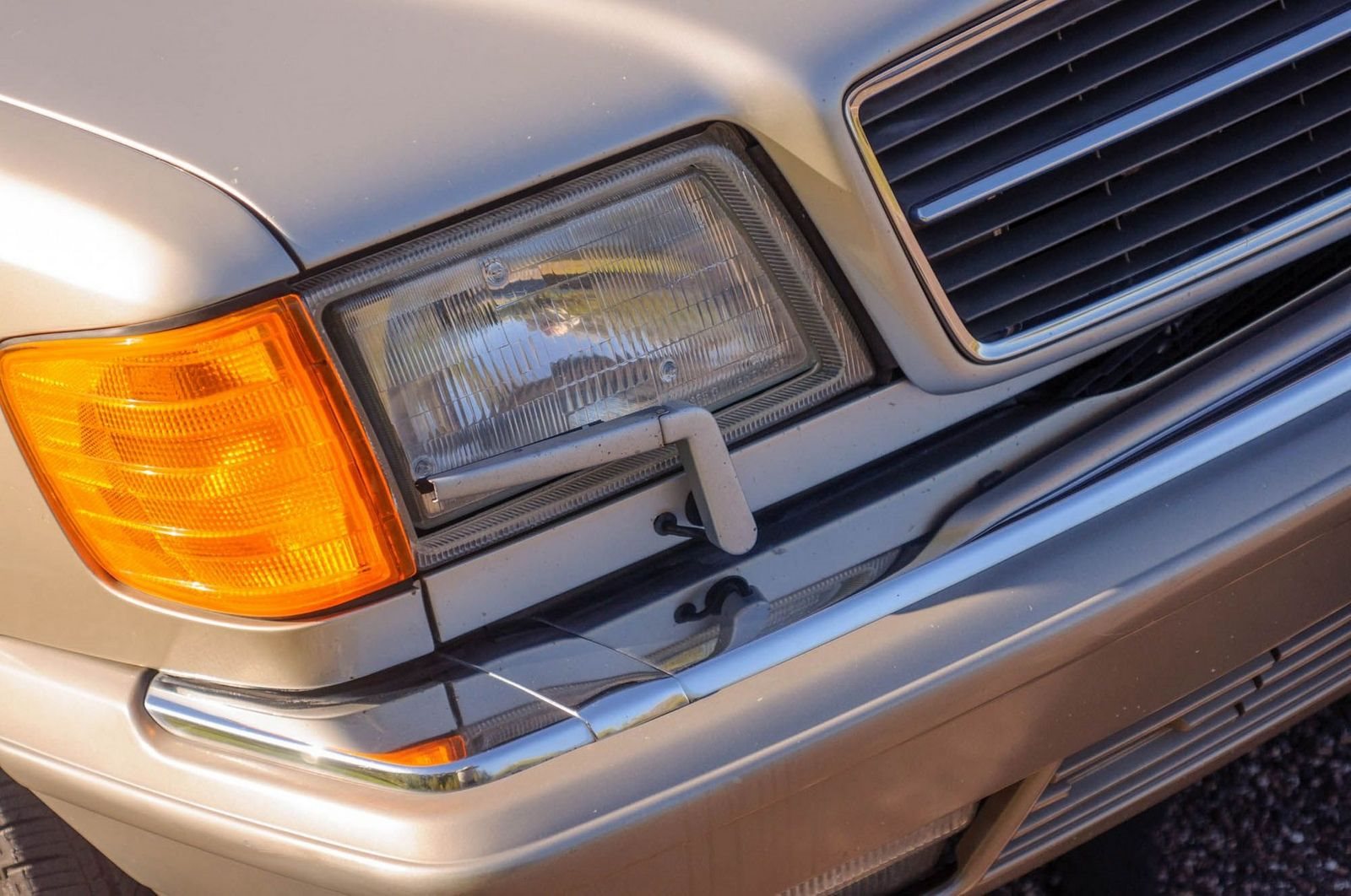 1991 - MERCEDES-BENZ 560 SEC BROWN, foto 30
