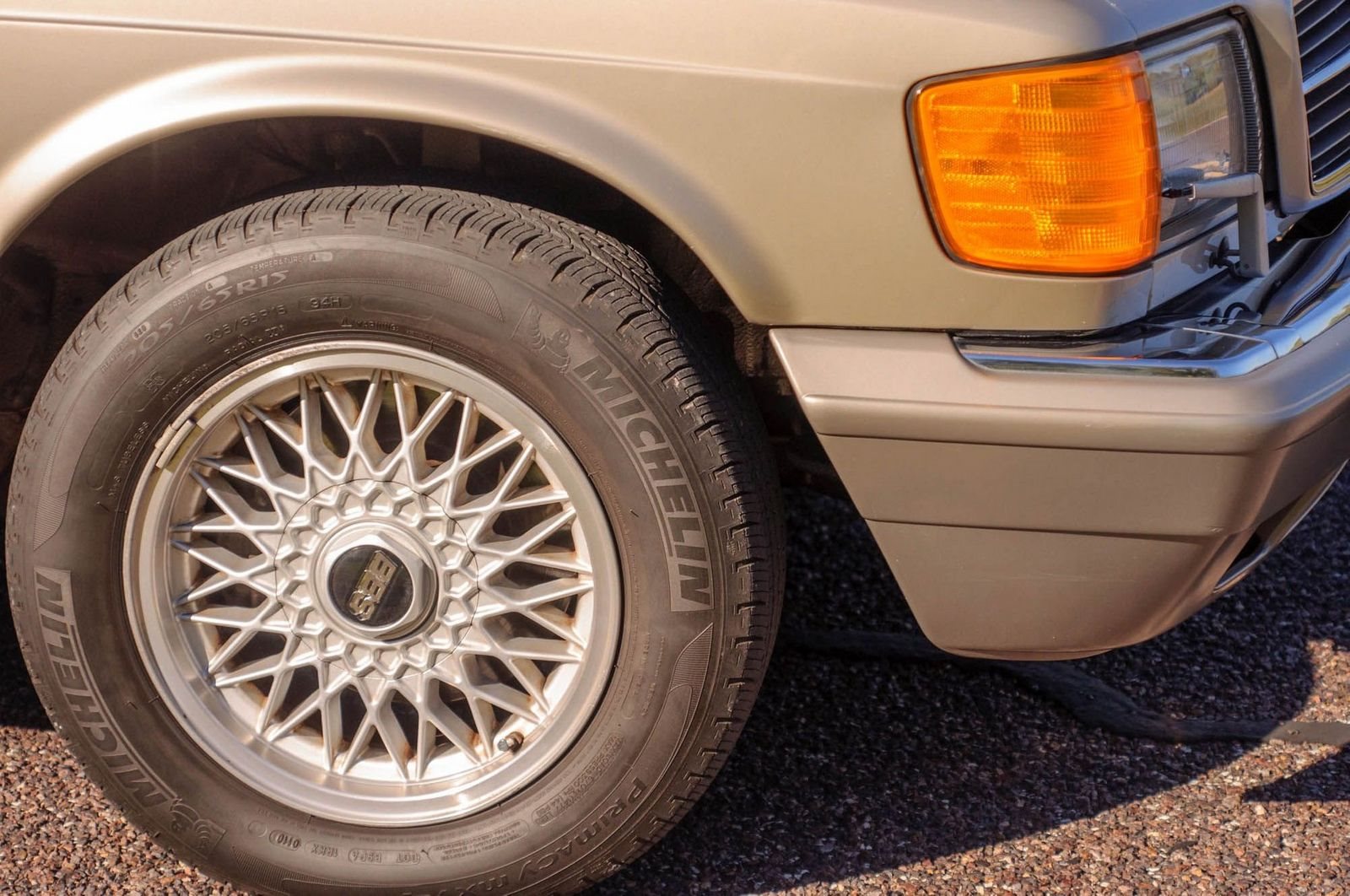 1991 - MERCEDES-BENZ 560 SEC BROWN, foto 33