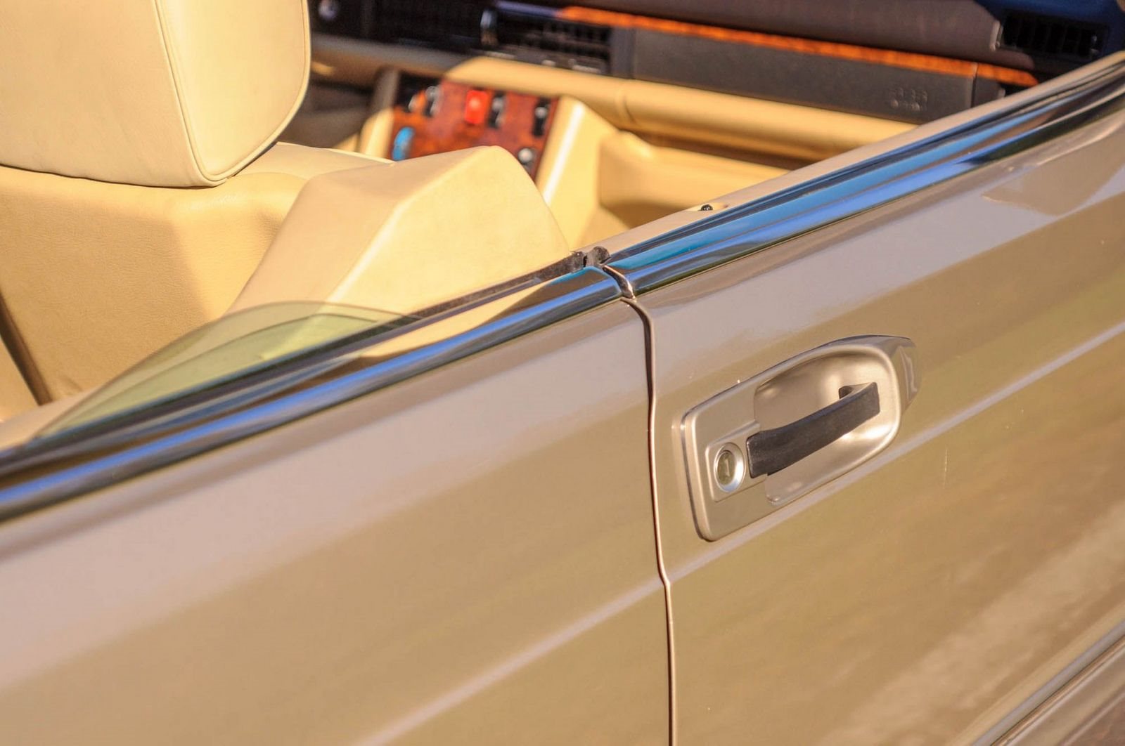 1991 - MERCEDES-BENZ 560 SEC BROWN, foto 38