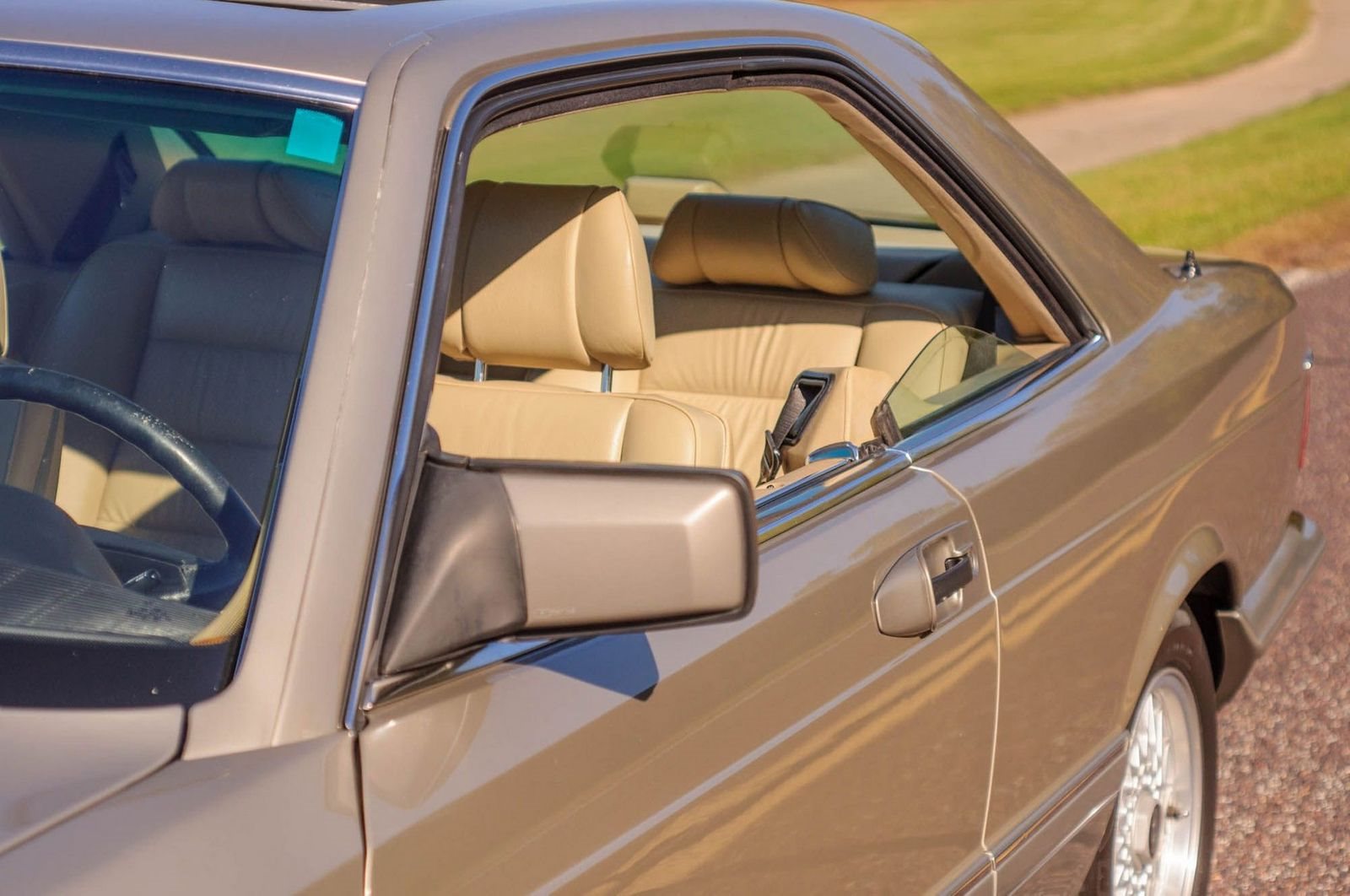 1991 - MERCEDES-BENZ 560 SEC BROWN, foto 56