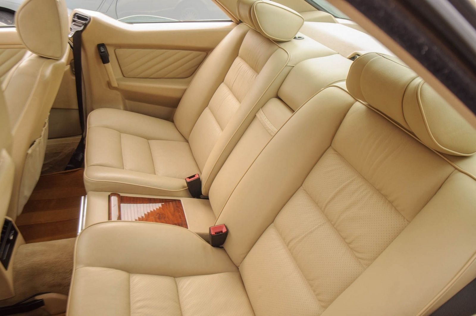 1991 - MERCEDES-BENZ 560 SEC BROWN, foto 73