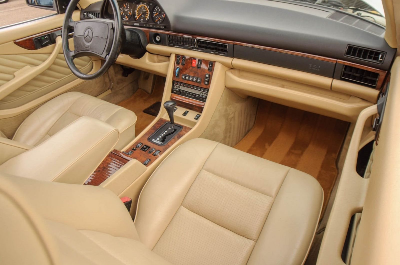 1991 - MERCEDES-BENZ 560 SEC BROWN, foto 85